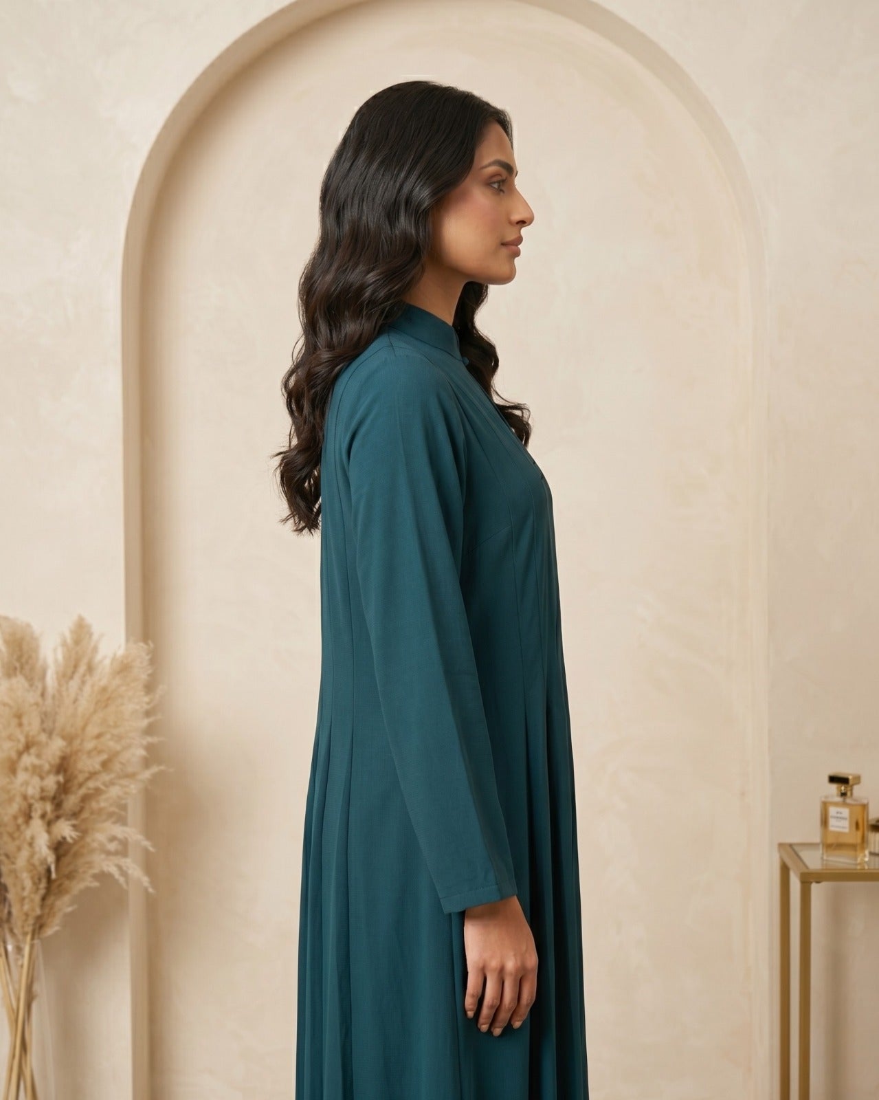 Sophisticated High-Neck Teal Maxi Abaya
