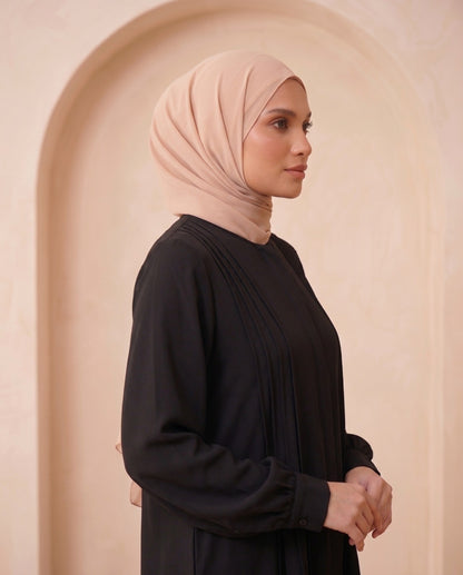 Classic Minimalist Black Georgette Pleated Abaya