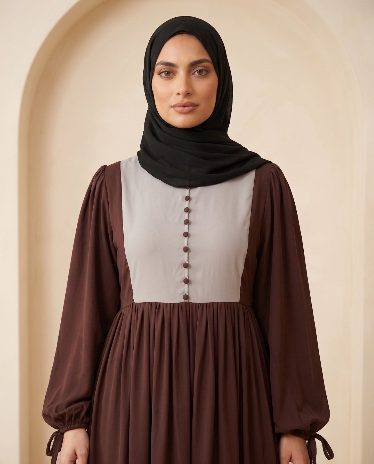 Premium Two-Tone Georgette Abaya Set with Contrast Bodice & Sleeve Ties