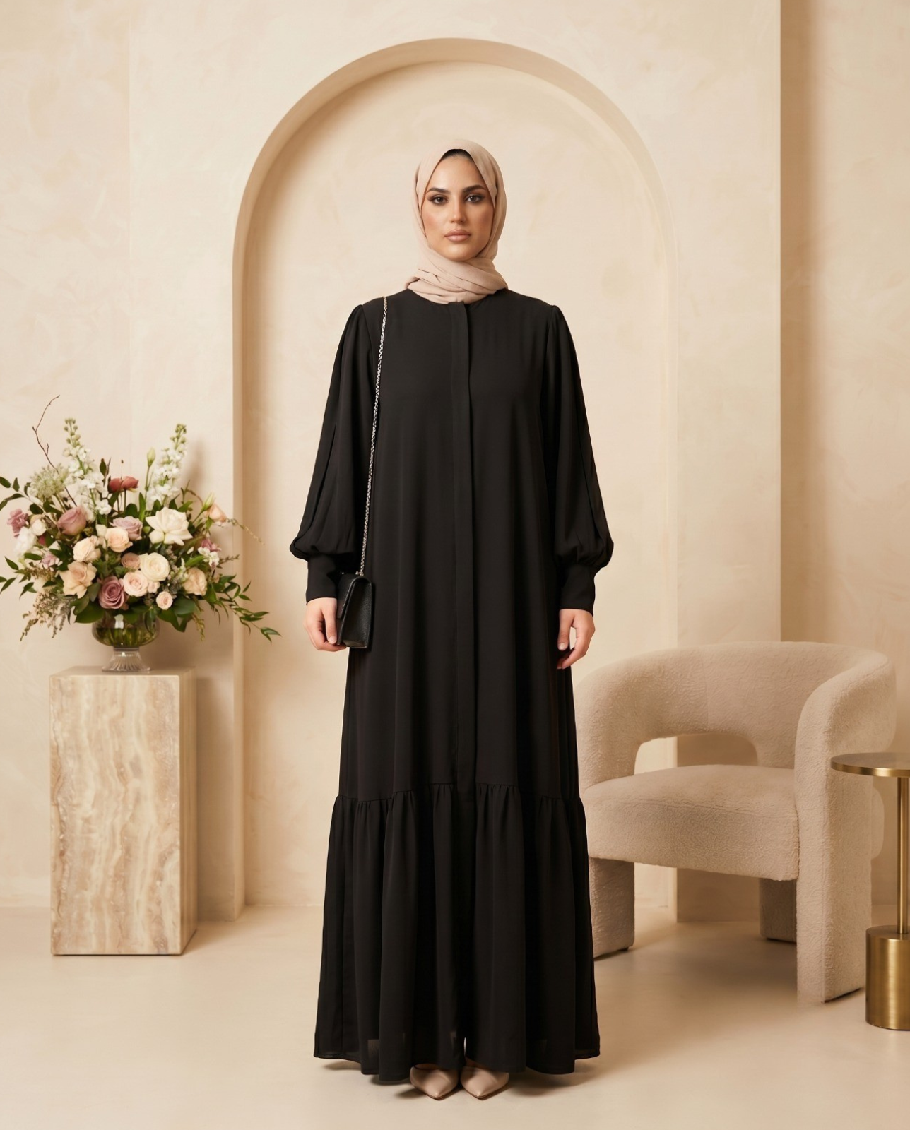 Minimalist Black Elegance Abaya