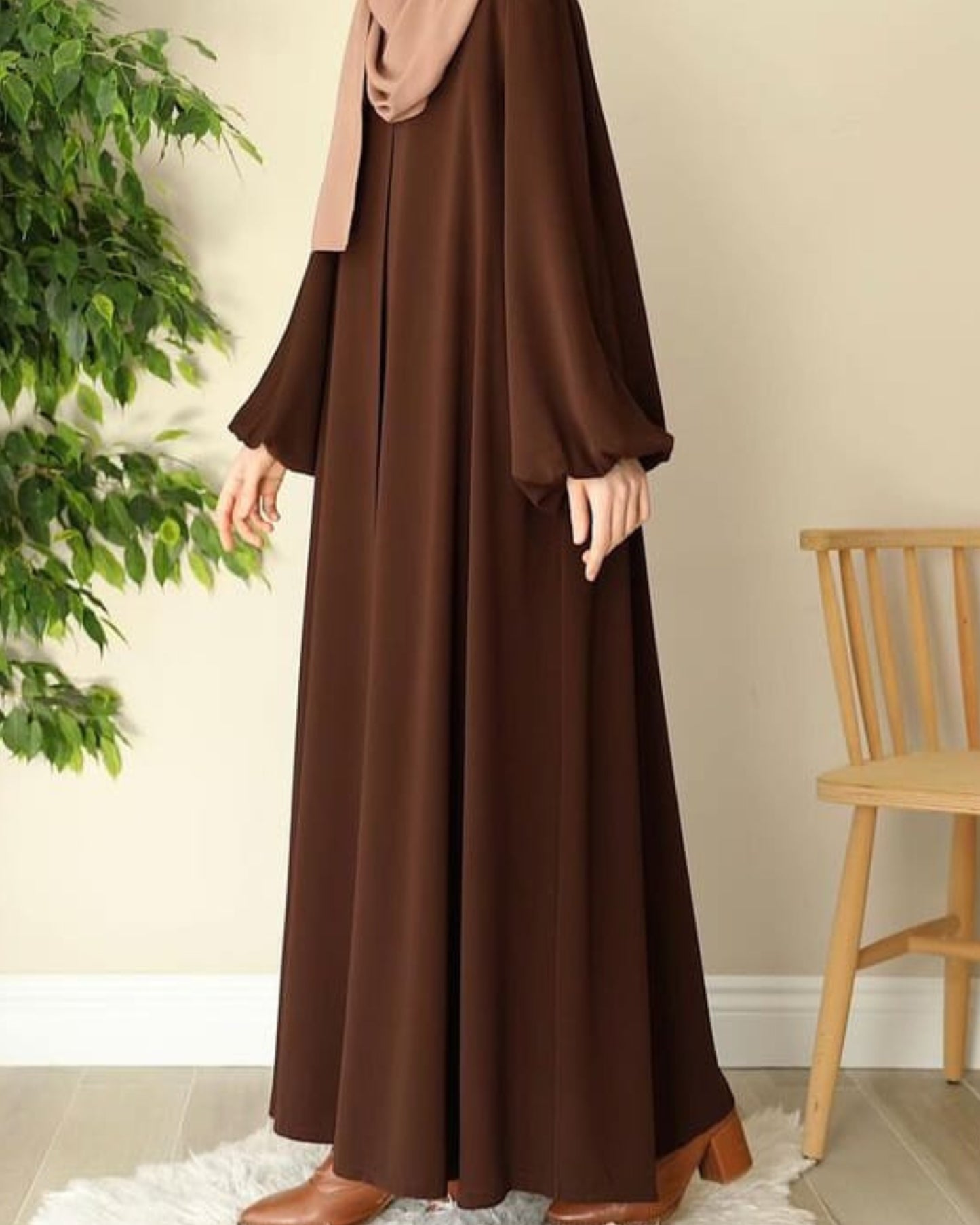 Stuff Georgette Elegant Modest Abaya