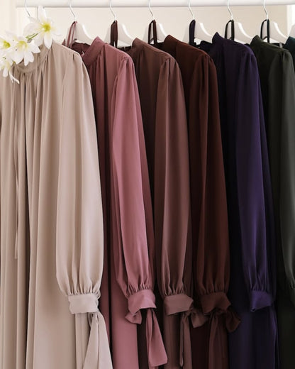 Stuff Georgette Elegant Modest Abaya