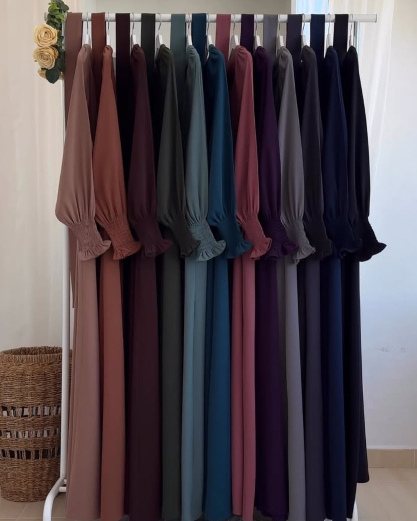 Stuff Georgette Elegant Modest Abaya