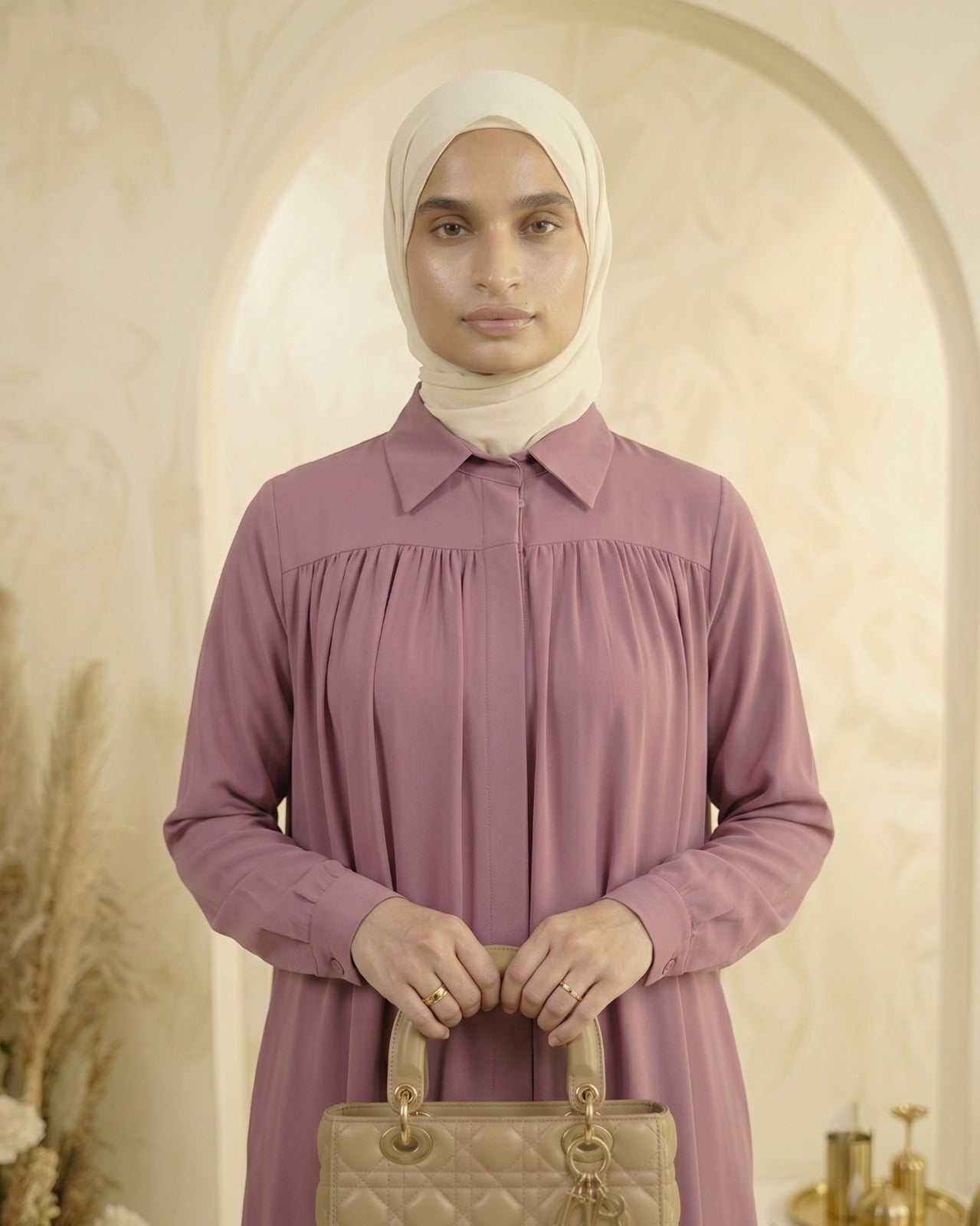 Emerald Green Daisy Embroidered Georgette Abaya - Noor-e-Haya Collection (CopyElegant Mauve Georgette Abaya with Button-Down Detail